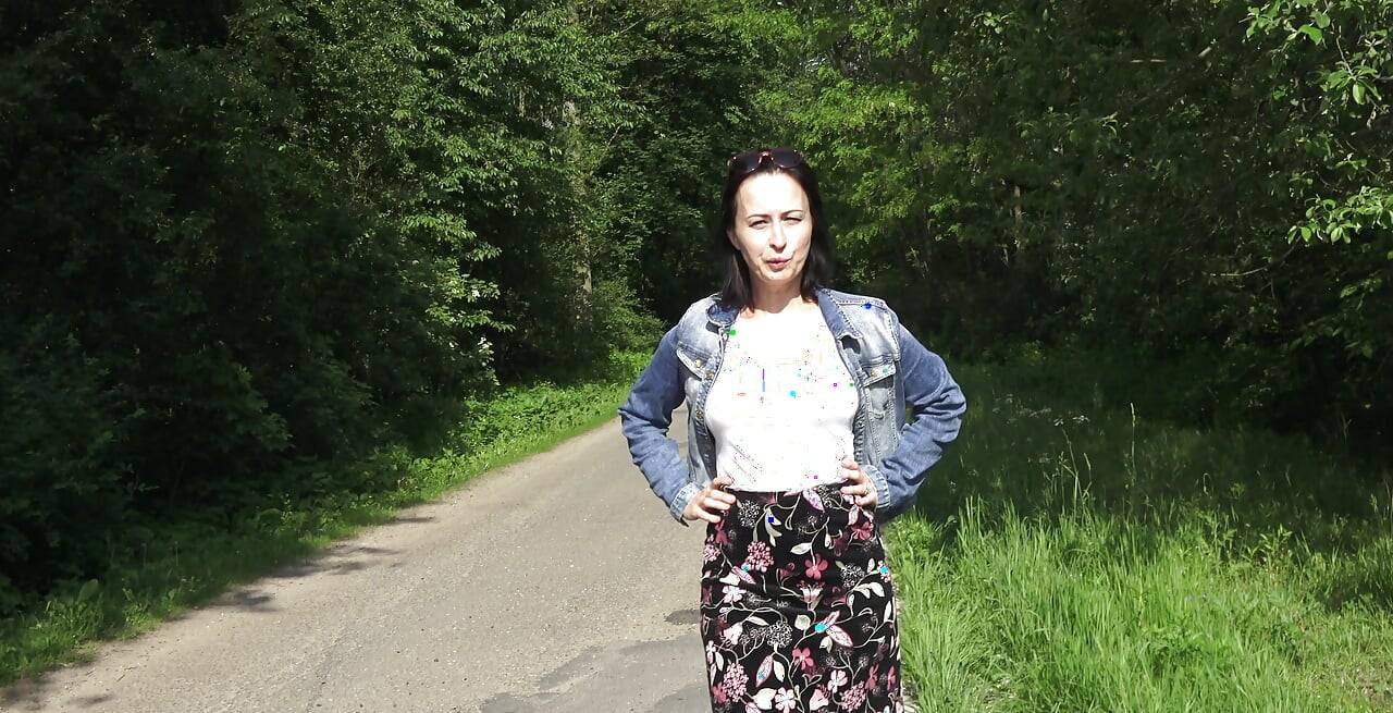 Golden shower and squirting on a road on saturday morning. Nylon stockings and garter belt as always, mandatory.