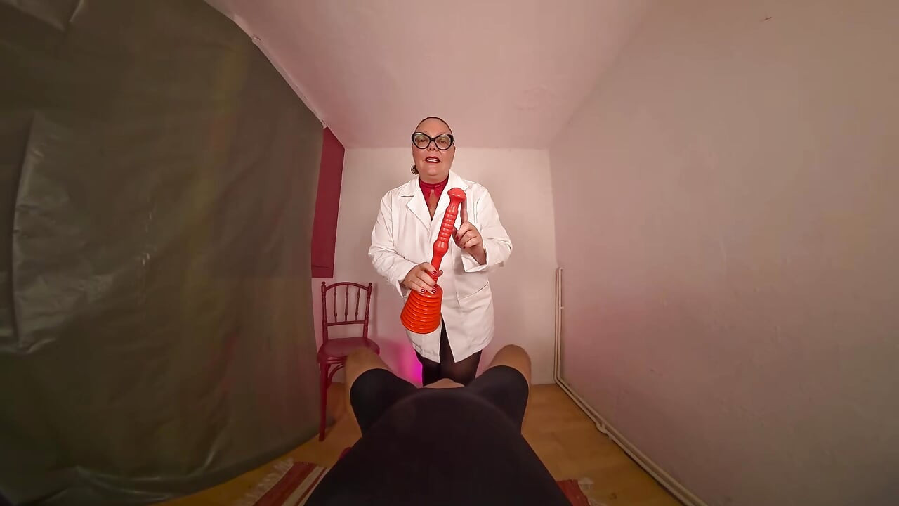 Извращенные нимфы - новый пациент доктора April - часть 1