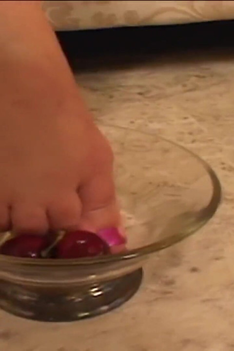 Hot girl rides a huge cock on the sofa then eats cum with cherries