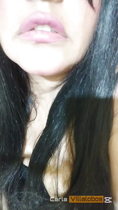 น้ําหีแตกสามครั้งพร้อมถึงจุดสุดยอดหลายครั้งด้วยนิ้วลึกข้างใน