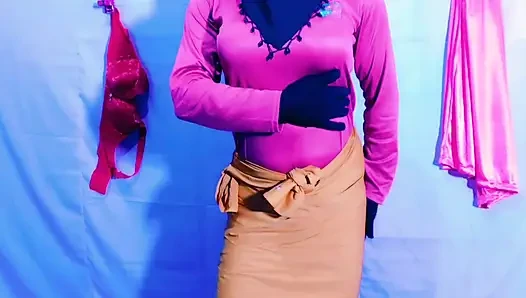 Pakistani beautiful bhabhi masturbation