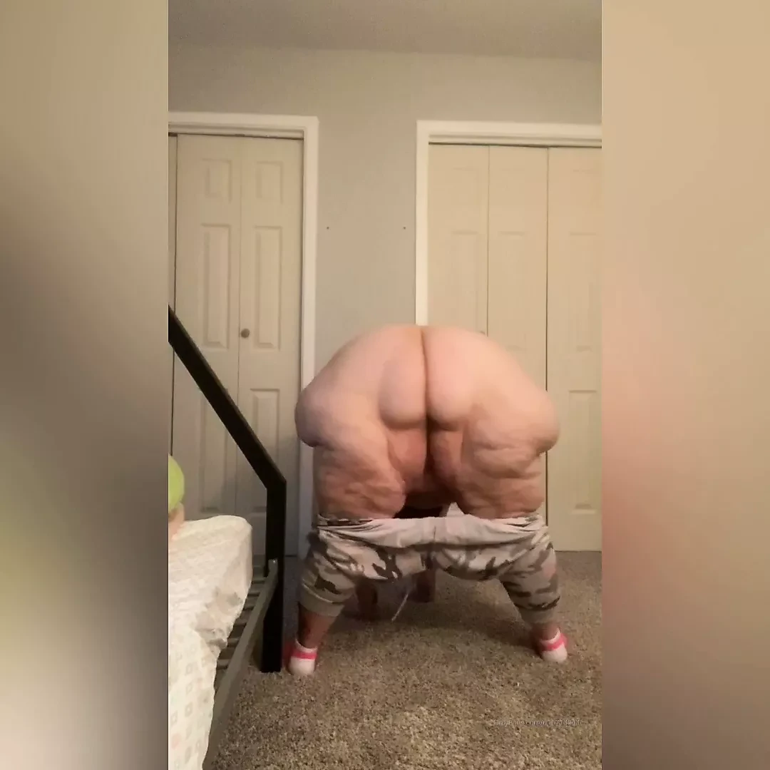DEVIOUS TWERK