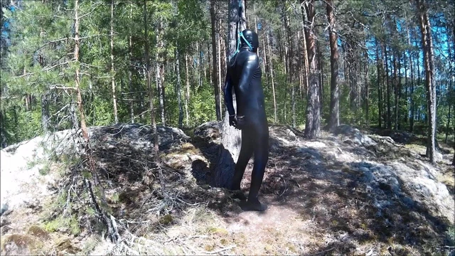 Selfbondage breathplay.