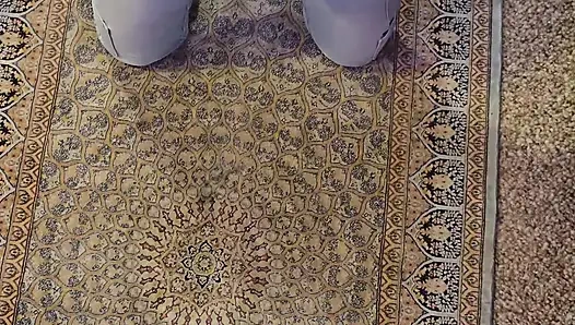 Nerdy milf sucks dick on her knees