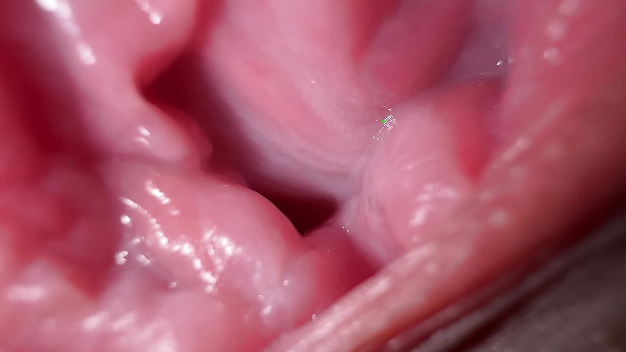 Close up wide pussy spreading and dirty talk, Sexy Mia wants to cum with you