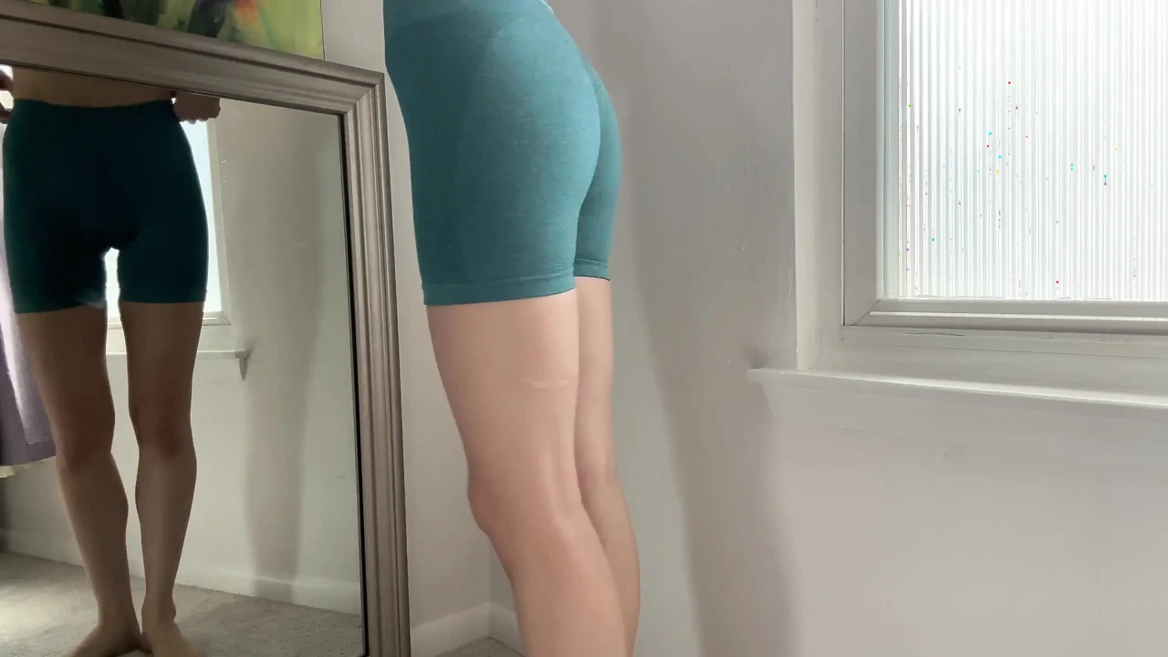 Sfw Wardrobe: 31 Shorts