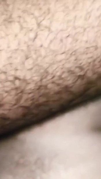 Adik tiri comel dan abang tiri saya menikmati tengah malam dan berkongkek dalam posisi mubaligh | Klip 1