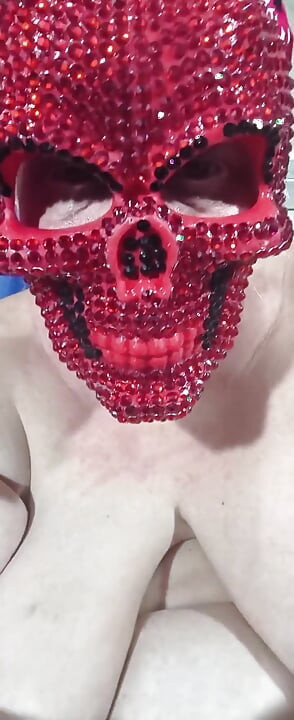 Hijastro la quiere enmascarada para este jodido yadks