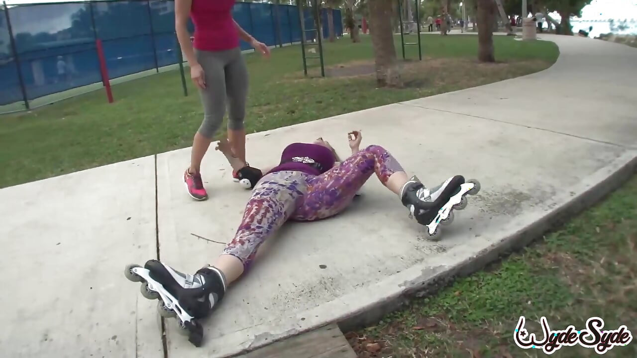 Cougars Sara Jay yang bertetek besar & Kendra Lust untuk zakar