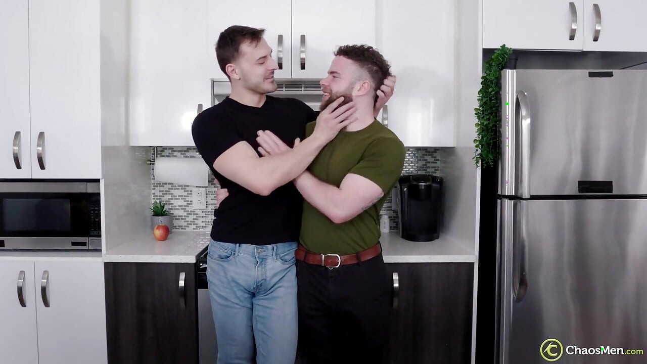 Chaos Men - Bearded Student Rails Hunk Stripper - Felix Trainor, Markus Mcneil