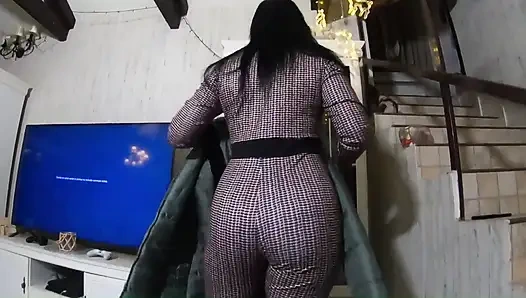 Fetish downjackets, fur coats dan baju seksi 7