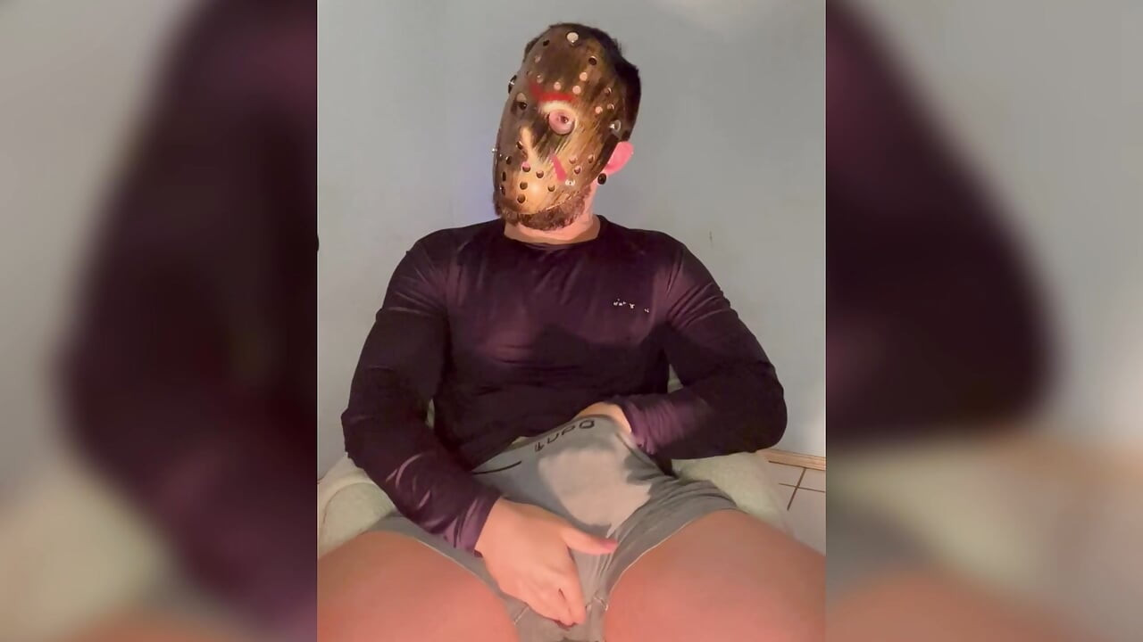 جيسون نيتان يضرب حتى يقذف بقوة (منفردا مع قناع كامل)