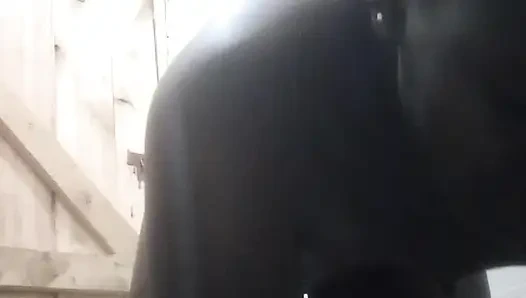 КЕНИЙСКАЯ ДЕВУШКА С БОЛЬШОЙ ЗАДНИЦЕЙ ТАКАЯ ВОЗБУЖДЕННАЯ ЖЕСТКО СКВИРТУЕТ