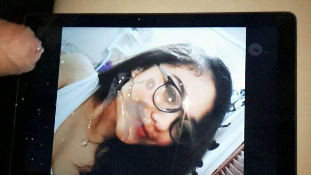 Julietillatqm facial cum tribute (Request)