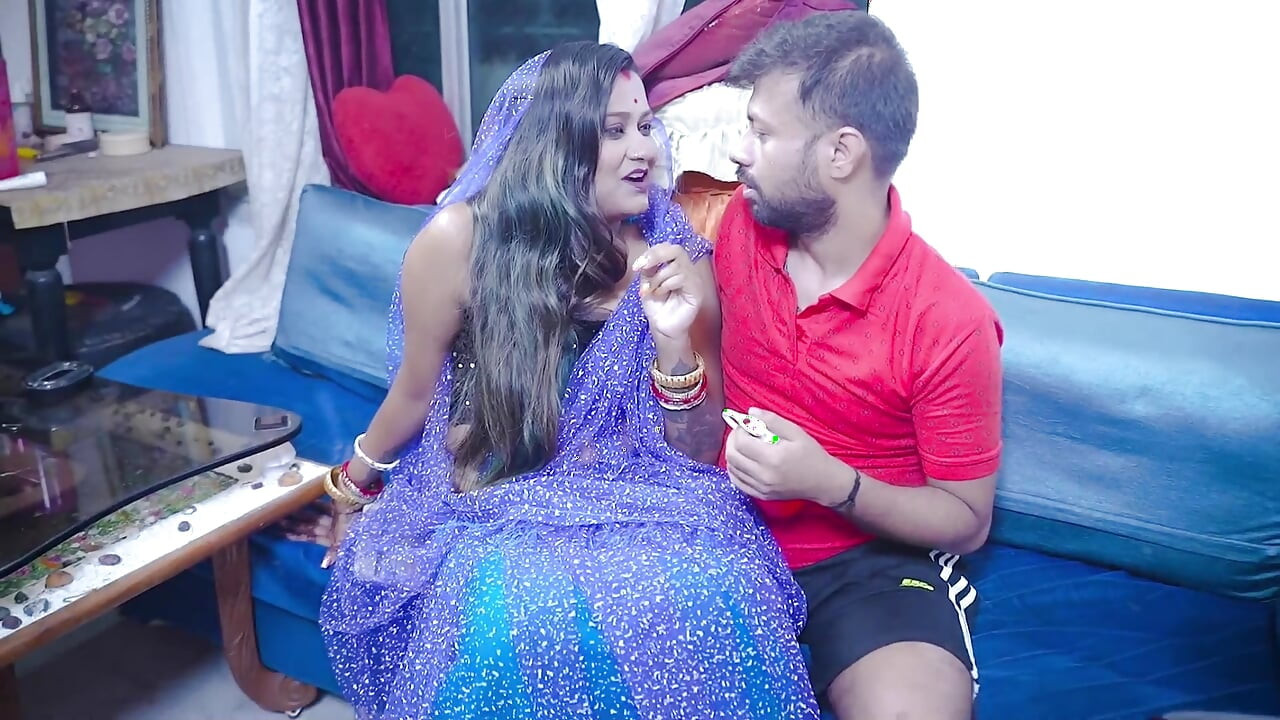 Devar ne jawab bhabhi ko apne land ka white souce pilaya
