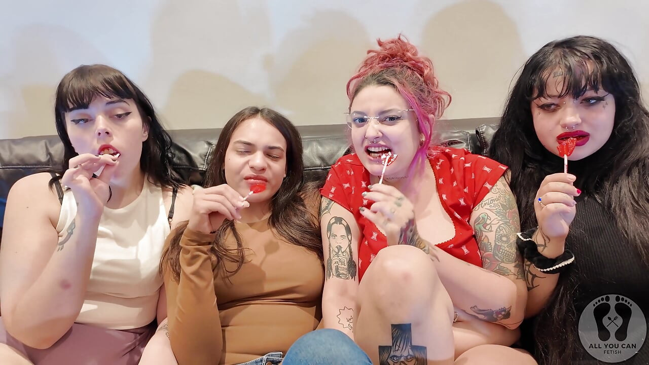 Four Girls Lollipop Chewing Gum Fetish Kissing Licking