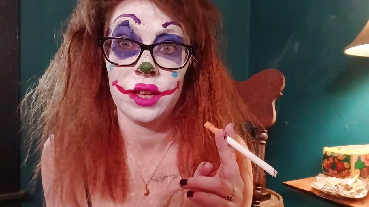 Clown makeup and smoking fetish