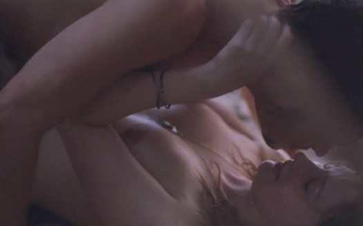 Haley Bennett scena di sesso nudo in scandalplanetcom di polvere profonda