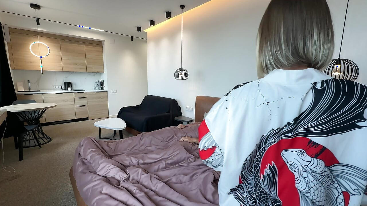 69 in Doggy Style: Deep Blowjob and the Girl's Orgasm