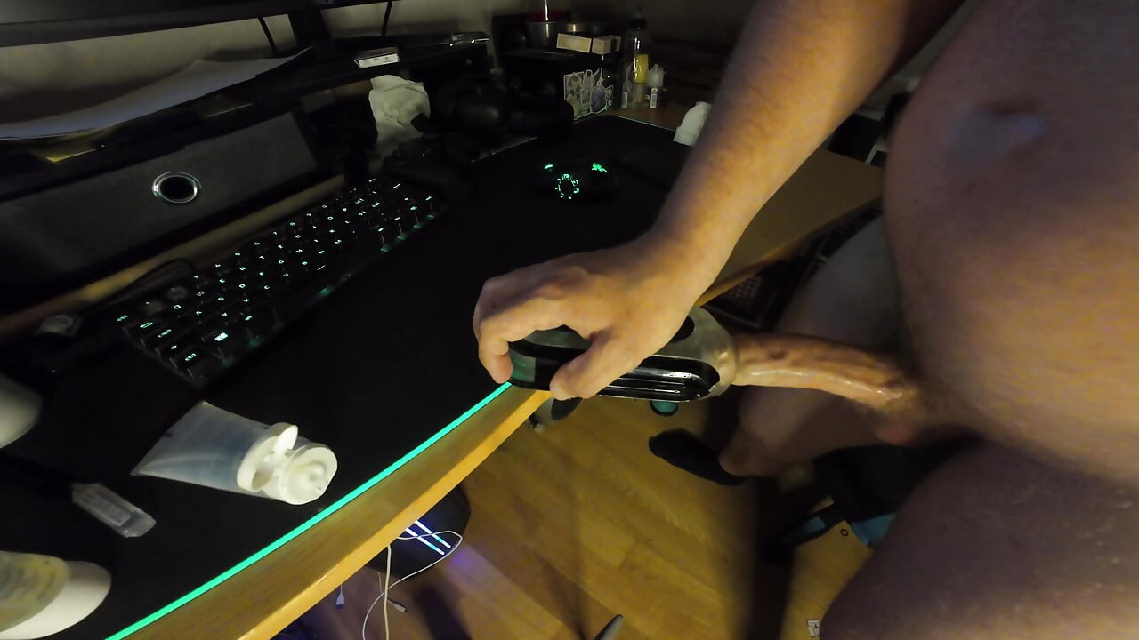 Edging and Dirtytalking to my fucktoy (livestream sequence)