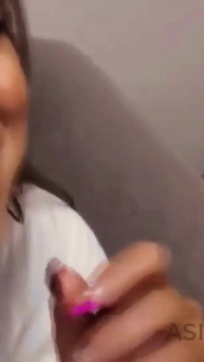 Nezaboravan trenutak iz "Obrijana azijska pička je tako dobra, skoro sam je oženio."