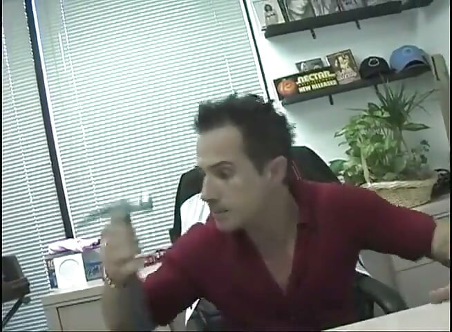 Alexis Malone adoră să sugă pula rasă