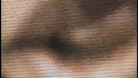 Cewek kulit hitam bertubuh kurus nyepong semua sperma setelah dientot dengan lembut di kamar mandi