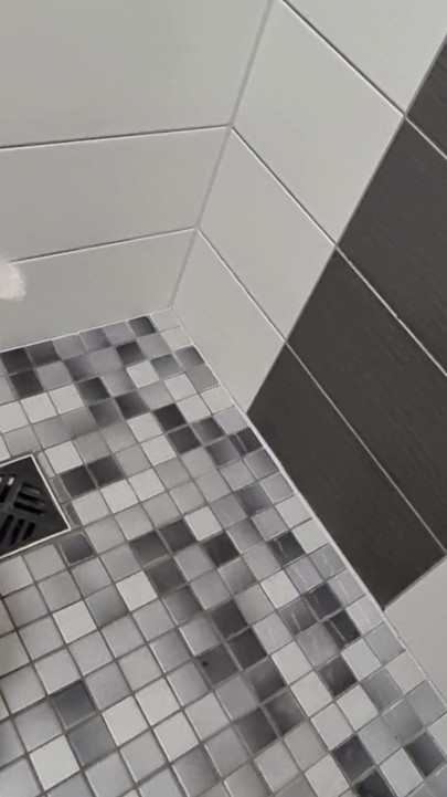 massiv cumshot in public shower in Germany | Clip 1