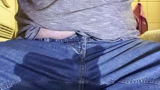 Sikać w dżinsach