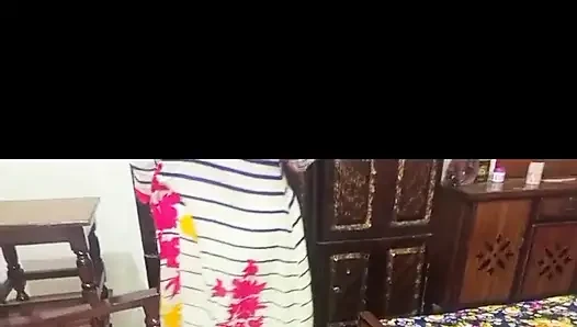 Bhabhi и Devar первый секс дома