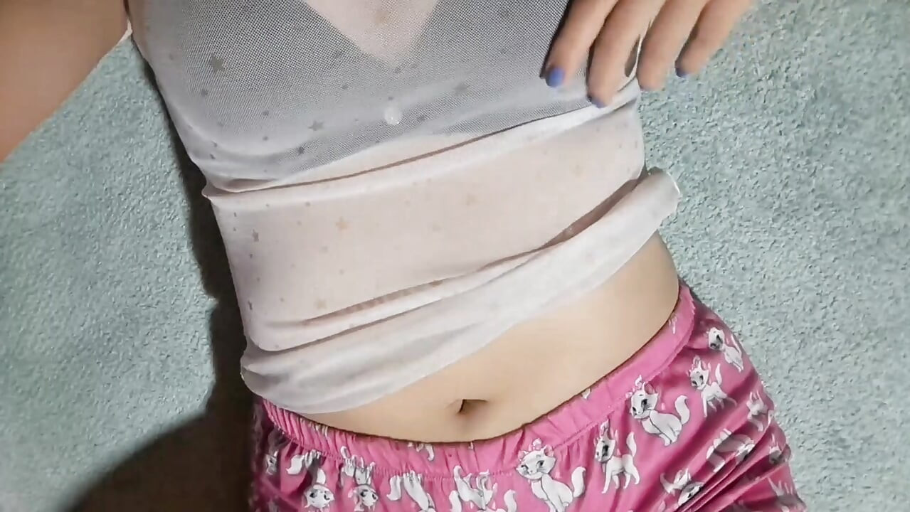 I sneak into my stepfather's room to touch his dick