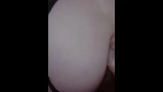 Молодожёны быстро летают в обе лунки — MissOpium