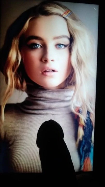 Sabrina Carpenter Cum Tribute