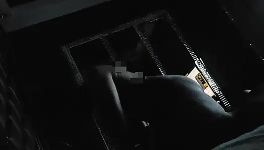 Ich ficke sie sehr hart im Motelzimmer mit Hintergrundmusik