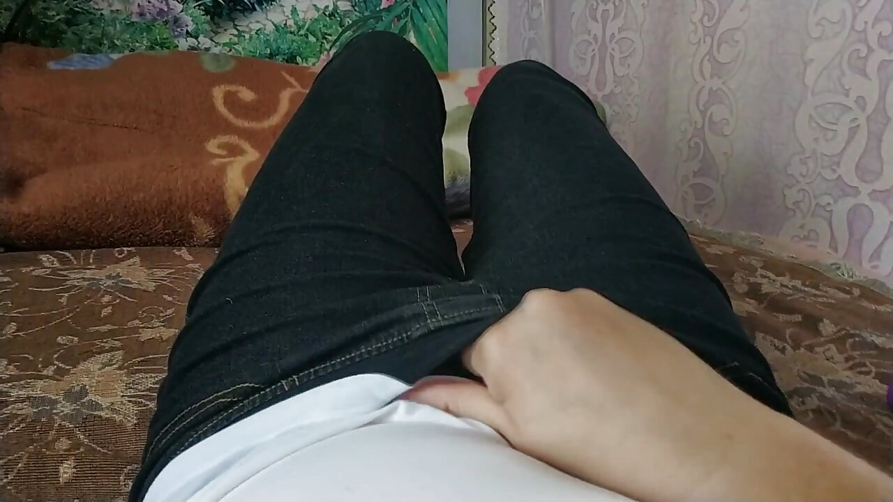 Hot girl sensual play pussy vibrator and intensive orgasm