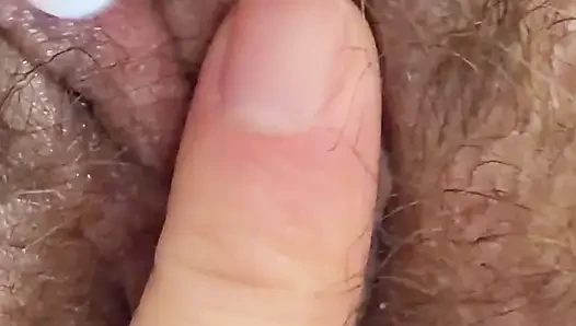 Meine ehefrau feuchte muschi, haarige fotze in nahaufnahme