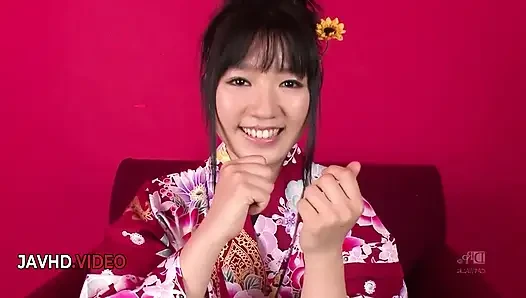 Seks threesome hot bareng chiharu kimono yang berakhir dengan nyepong kontol sampai dicrot di dalam