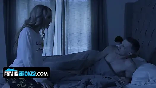 Vivianne Desilva ve Sweet Sophia yasak arzunun baştan çıkarıcı bir masalını çeviriyor