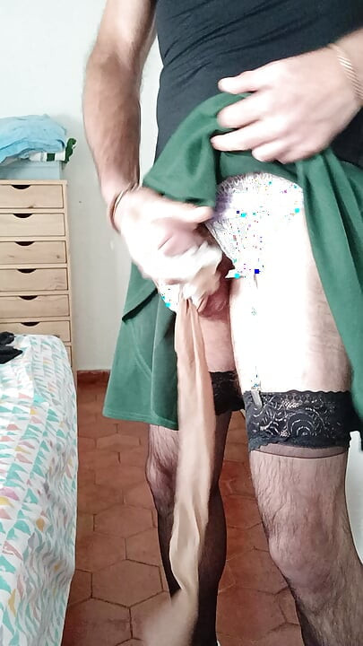 Crossdressing at home - Thursday 18:50