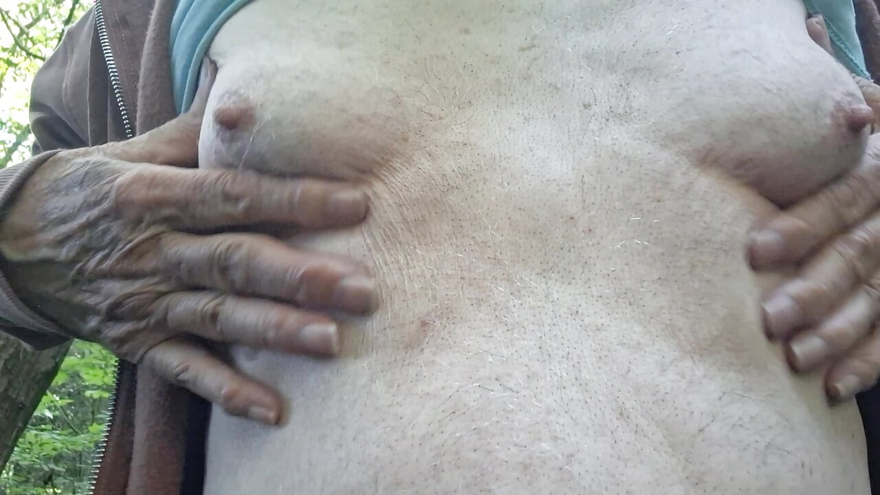 Undressing outdoor