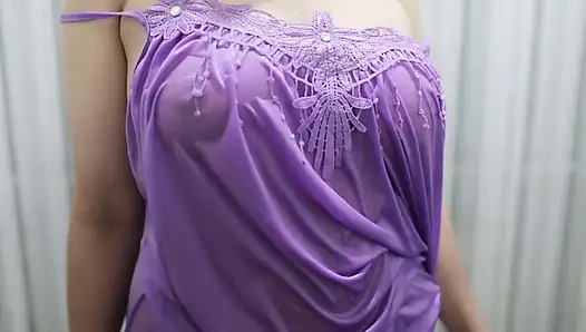 Pijat pantat montok gadis india diminyaki gaya doggy sampai dicrot di dalam