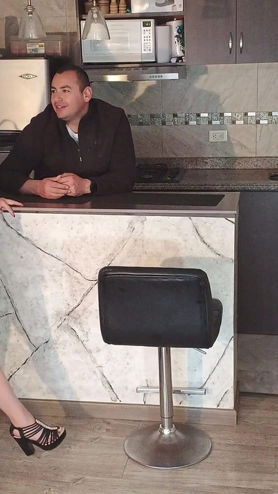 Erotic Latin MILF Masseuse Seduces Me with Hands, Feet and Ass, Ending in Her Mouth