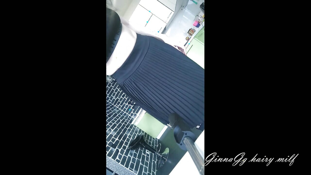 Ama de casa rusa graba un video para su amante - ruso con conversaciones ginnagg
