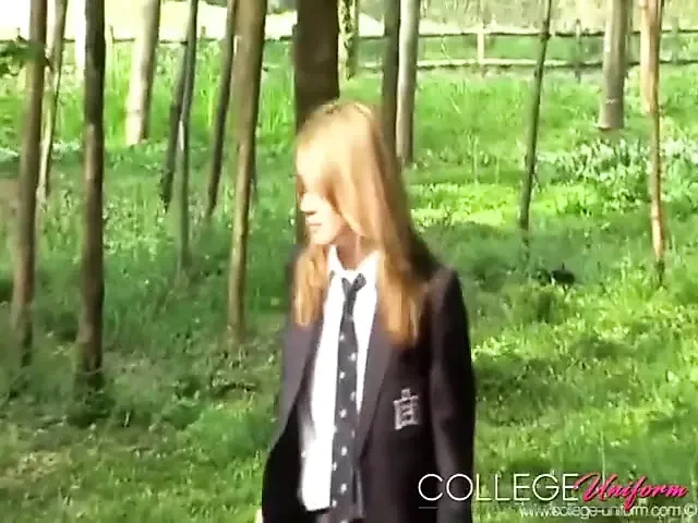 Walk 2 Featuring Ashleigh Mckenzie
