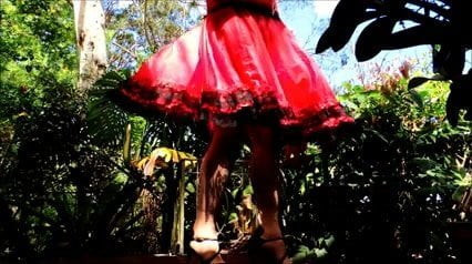 Sissy Ray outdoors 3