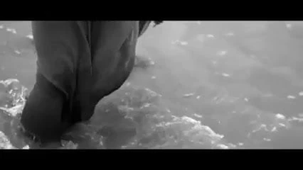 let it flow - windblown silk