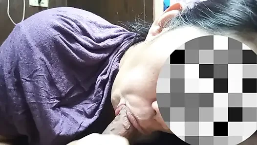 Pinay single mom fucked by her stepdad. So hot!!!