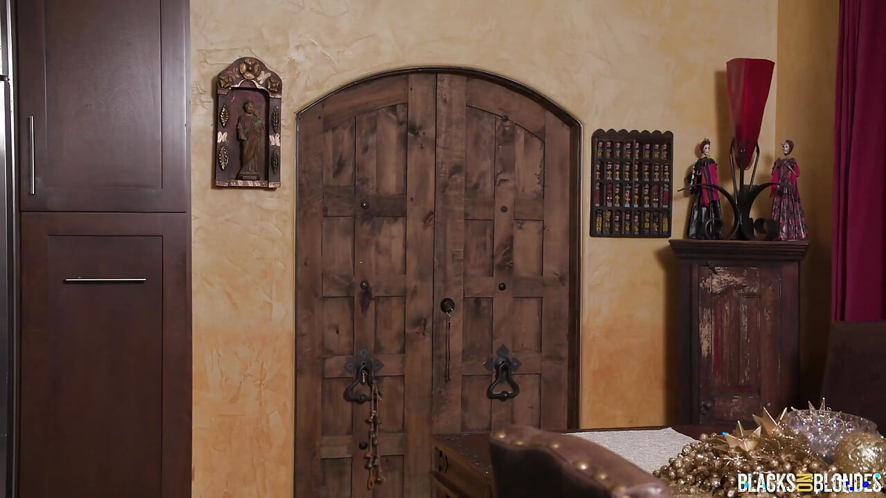 Blacksonlondes Adira Allure's Asshole מחסה אחד גדול