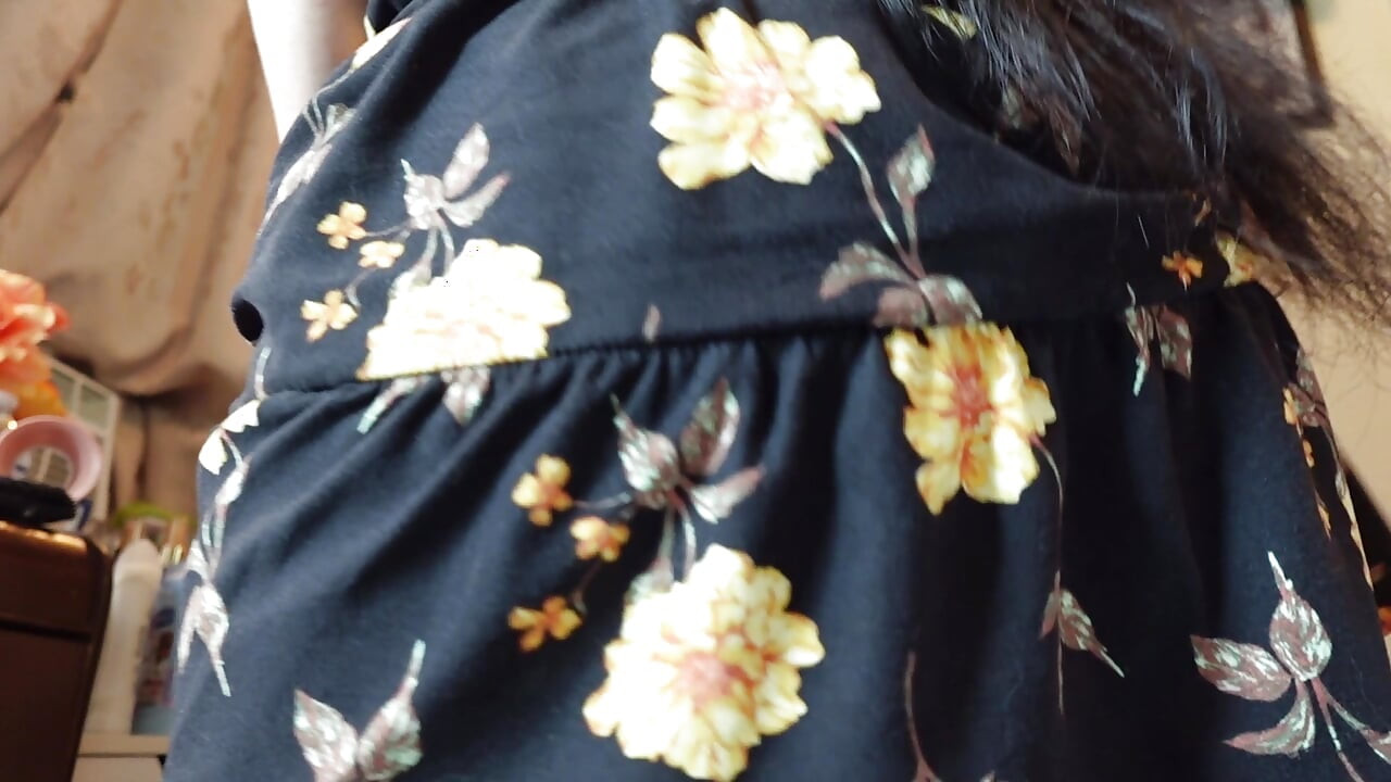 Ass Cheeks in a Sundress