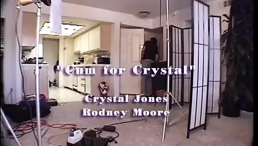 Kinky housewife blond ebony in sexy pink underwear gets creamy facial